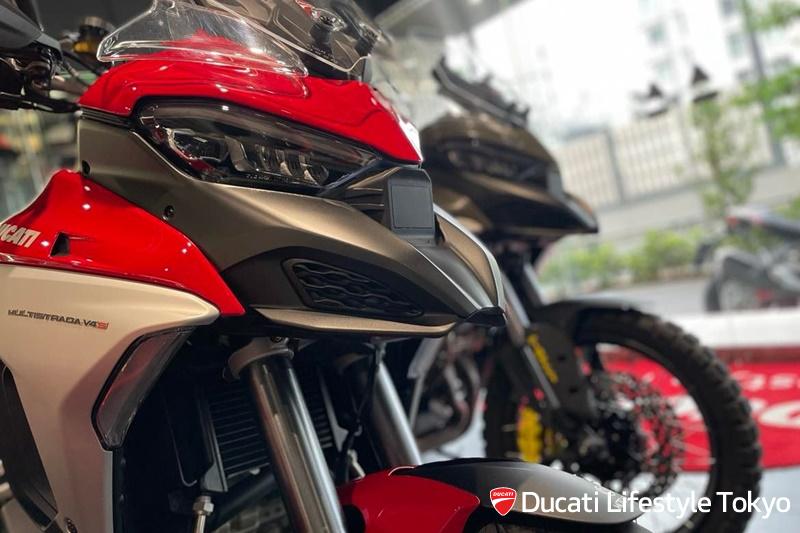 Ducati Streetfighter V2只今在庫がございます！
